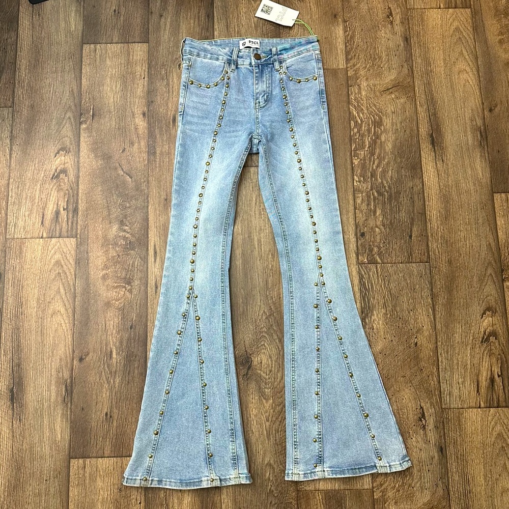 PTCL Flare Leg Blue Denim Studded Jeans Women’s Size 26